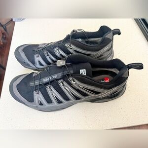 Salomon Hiking Shoes X-Ultra Size 12.5